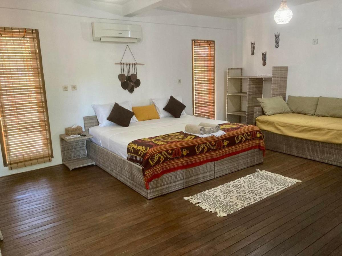 Lutwala Bungalows And Private Villa Джили Трауанган Екстериор снимка